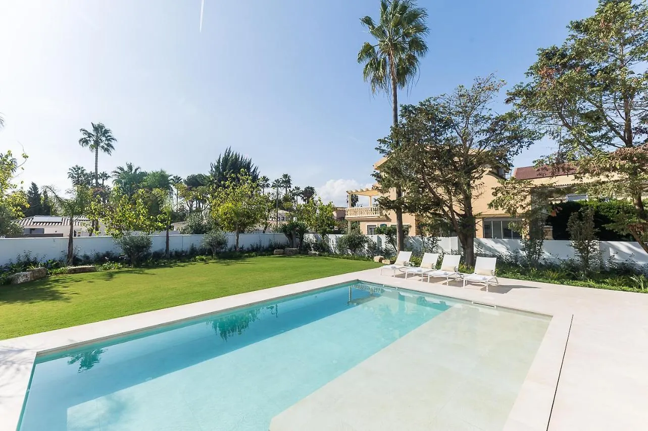 Homeclub Villa Con Piscina Privada En Guadalmar マラガ
