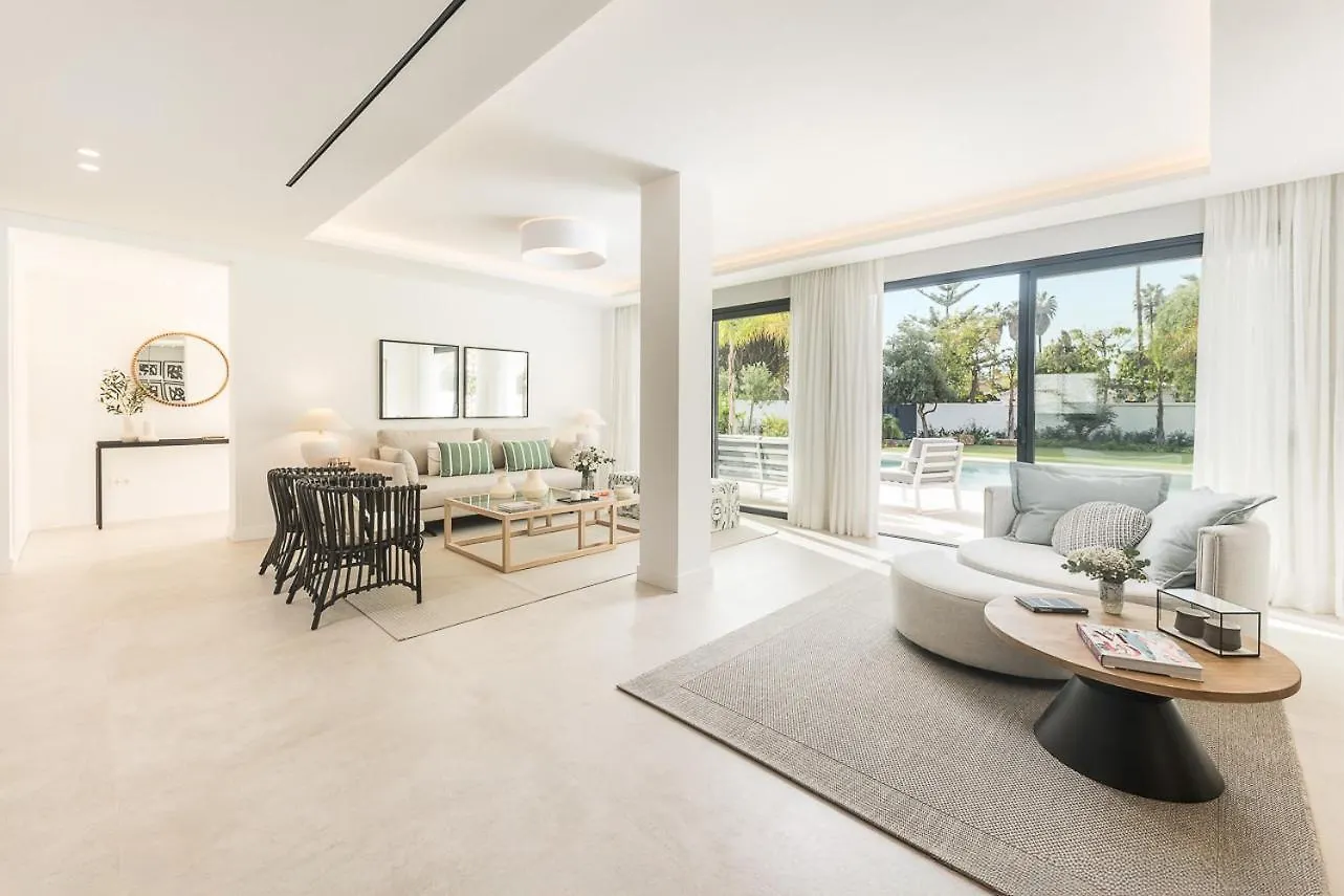 Homeclub Villa Con Piscina Privada En Guadalmar マラガ